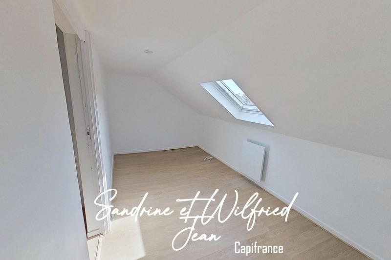 Local commercial - 132 m² - 8 pièces