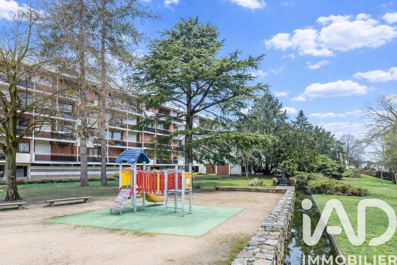 Appartement - 79 m² - 4 pièces