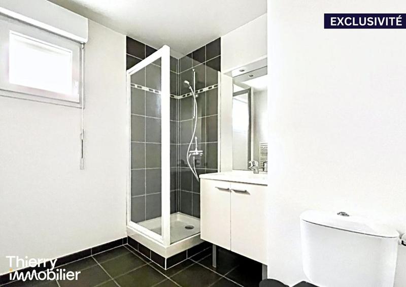 Studio - 27 m² - 1 pièce