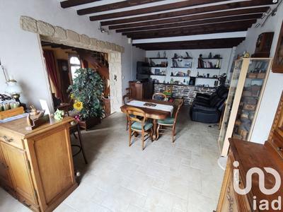 Maison - 102 m² - 4 pièces