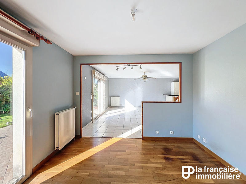Maison - 93 m² - 5 pièces