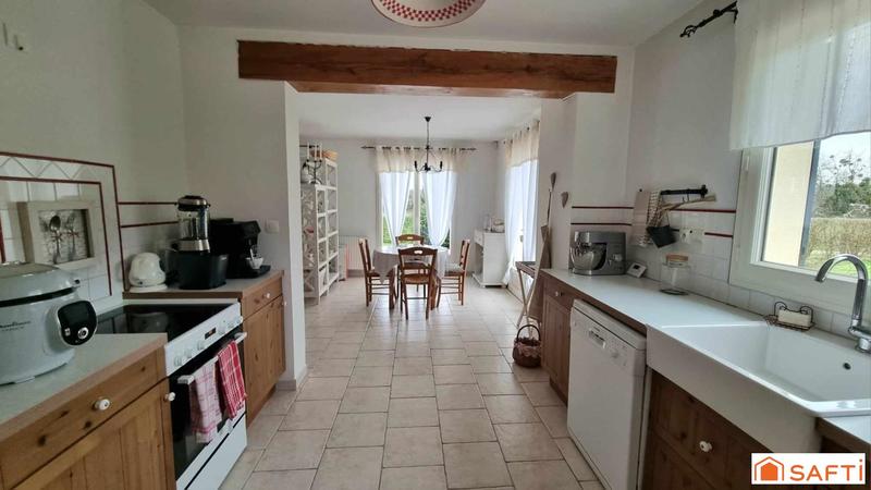 Maison - 175 m² - 6 pièces