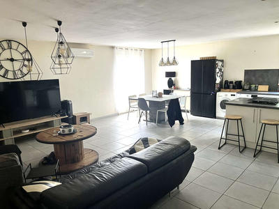 Maison - 105 m² - 4 pièces