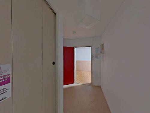 Local commercial - 84 m² - 4 pièces