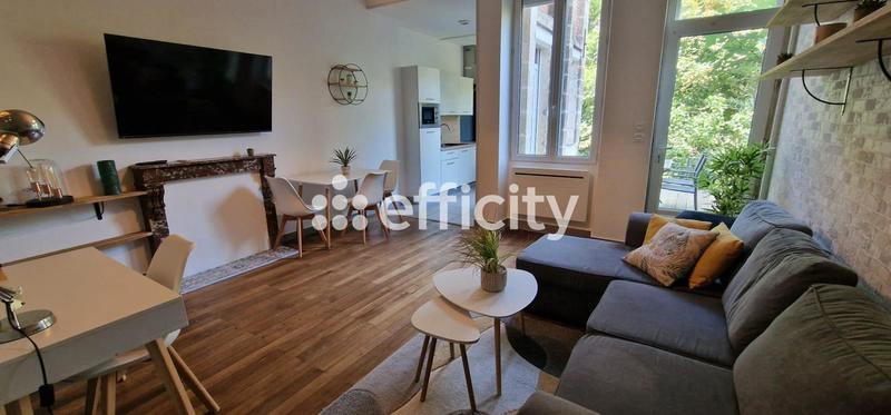 Immeuble - 145 m² - 6 pièces