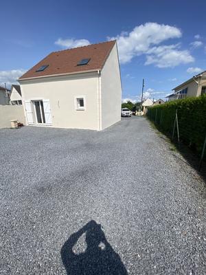 Maison traditionnelle - 100 m² - 5 pièces