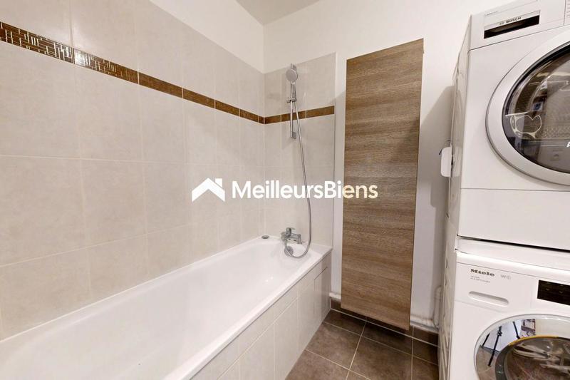 Appartement - 81 m² - 4 pièces