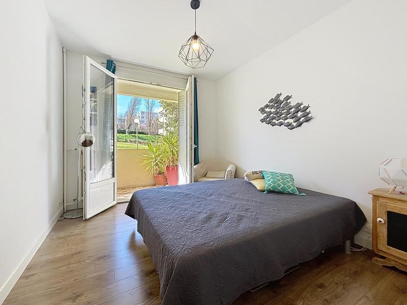 Appartement - 77 m² - 4 pièces