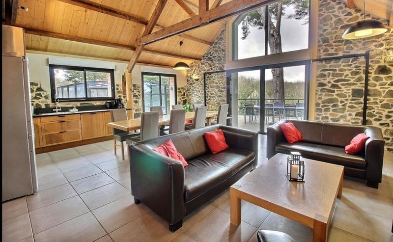 Maison - 101 m² - 5 pièces