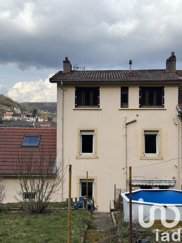 Maison - 140 m² - 9 pièces