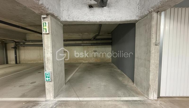 Parking - 8 m²