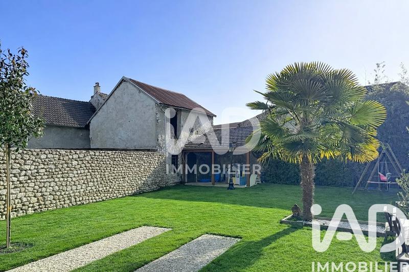 Maison - 175 m² - 6 pièces