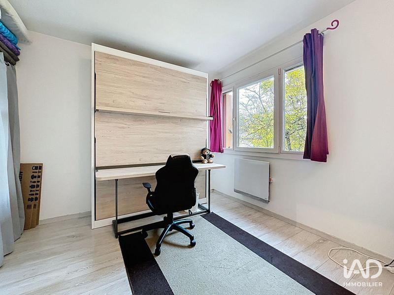 Appartement - 100 m² - 5 pièces