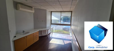 Local d'activités - 287 m²