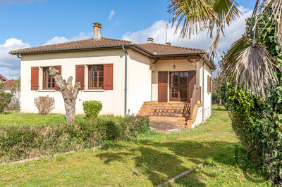 Maison - 98 m² - 4 pièces