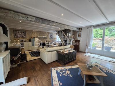 Maison ancienne - 223 m² - 6 pièces