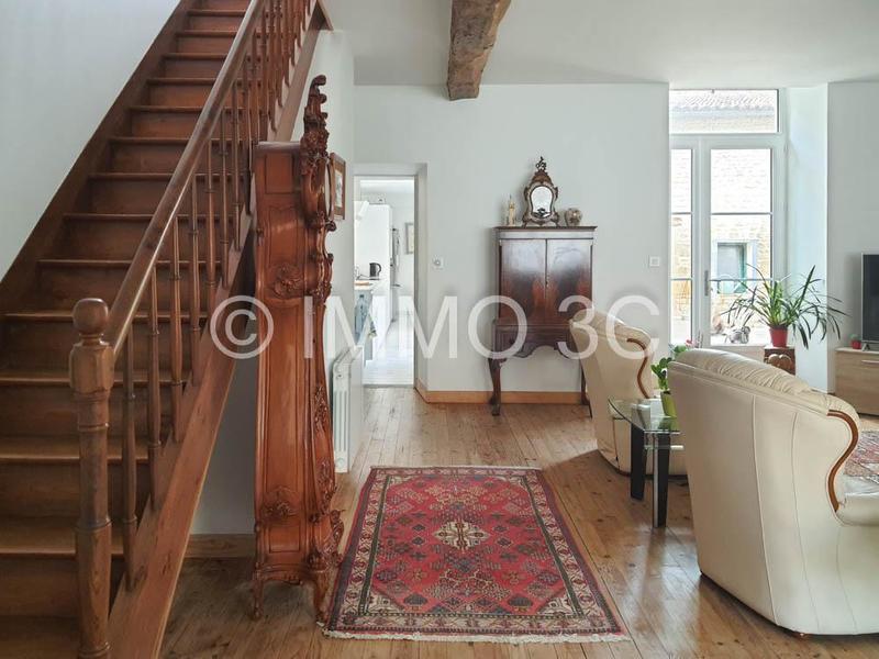 Maison de ville - 190 m² - 7 pièces