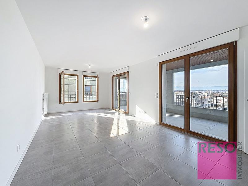 Appartement - 77 m² - 3 pièces