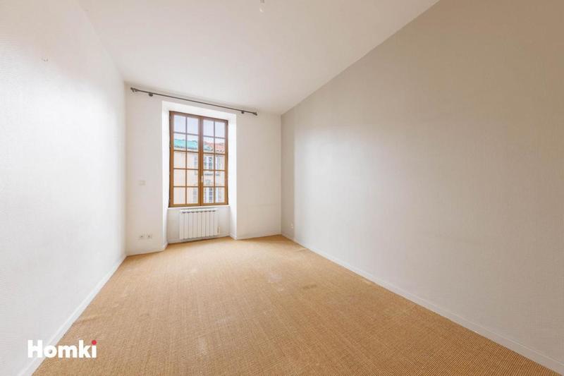 Appartement - 80 m² - 3 pièces