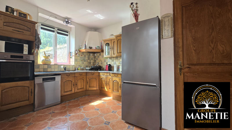 Maison - 177 m² - 5 pièces