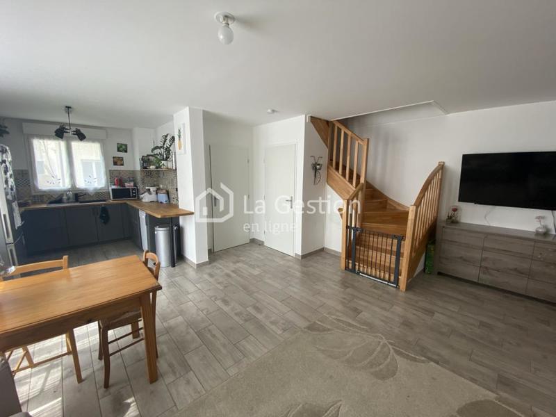 Maison - 85 m² - 4 pièces