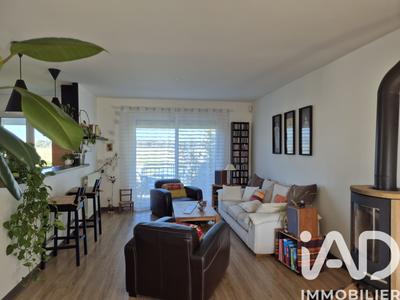 Maison - 92 m² - 4 pièces