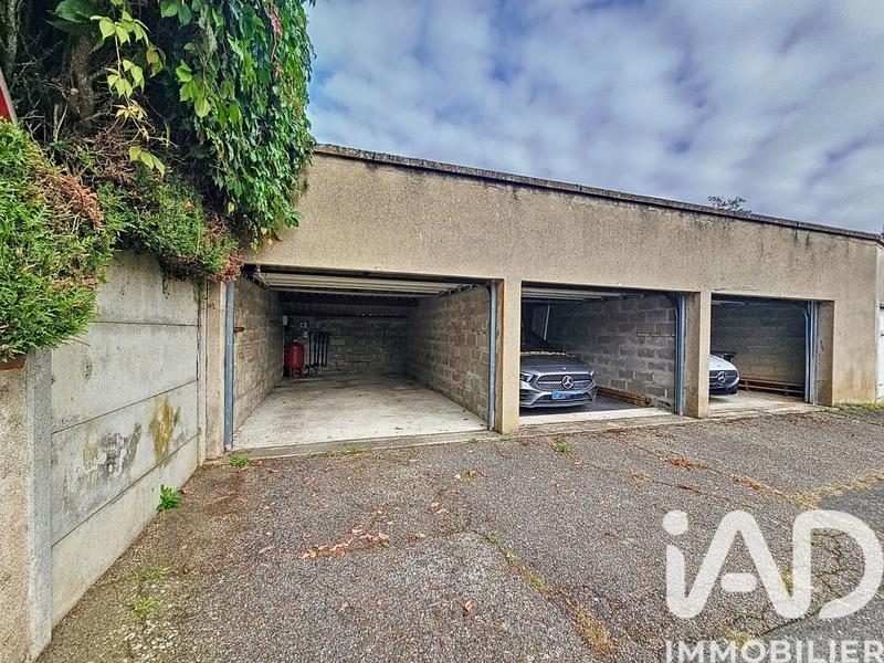 Maison - 158 m² - 8 pièces