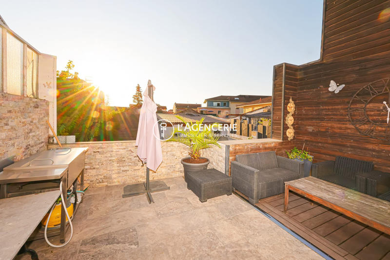 Appartement - 101 m² - 3 pièces