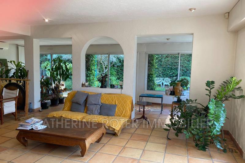 Villa - 200 m² - 7 pièces