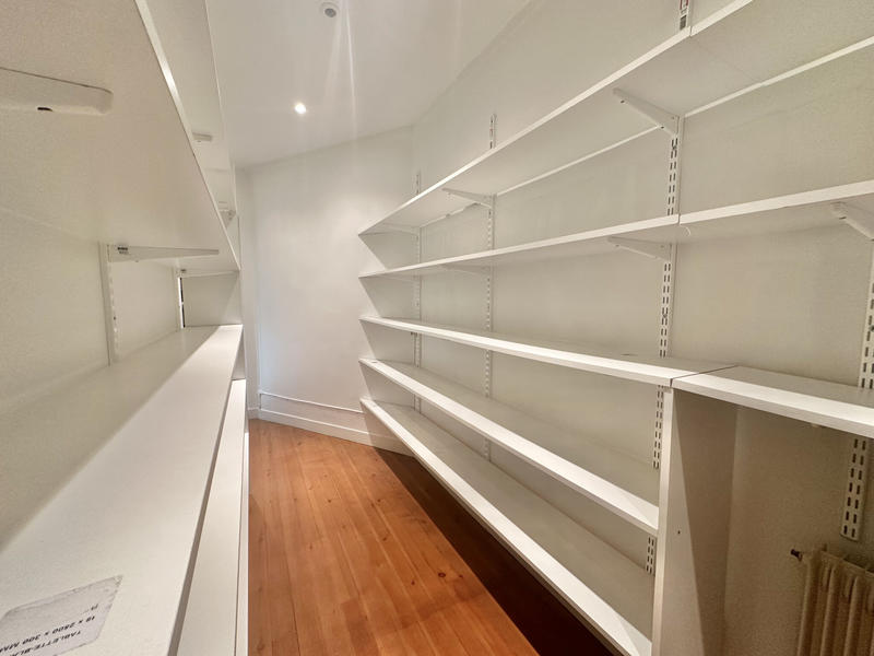 Local commercial - 81 m²