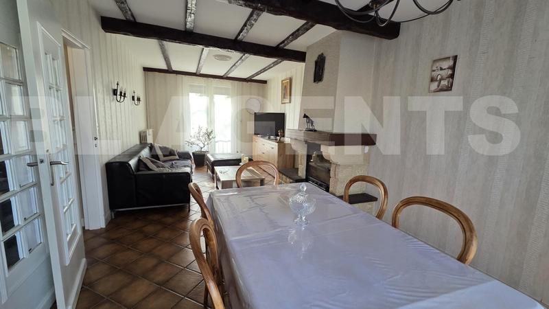 Maison - 97 m² - 5 pièces