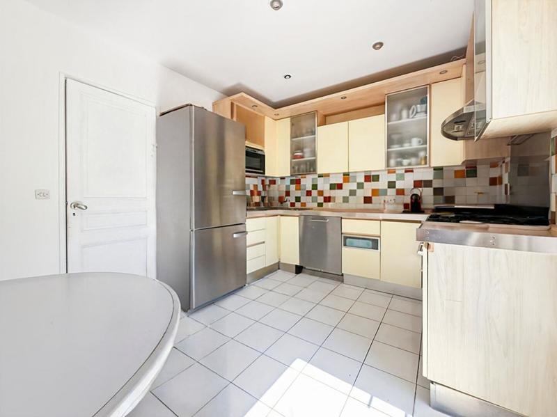 Maison - 231 m² - 8 pièces