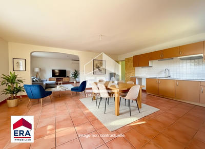 Maison - 104 m² - 4 pièces