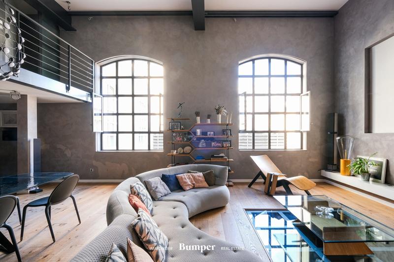 Appartement - 190 m² - 5 pièces