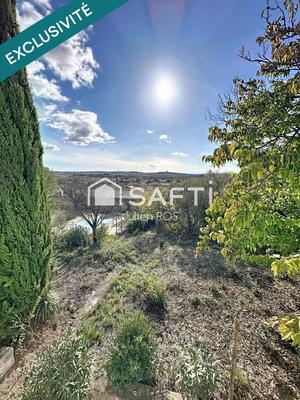 Maison - 140 m² - 4 pièces