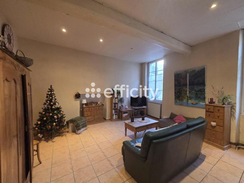 Maison - 160 m² - 5 pièces