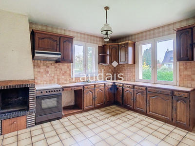 Maison - 150 m² - 9 pièces