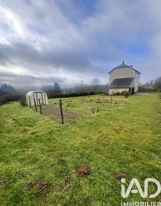 Maison de village - 117 m² - 6 pièces