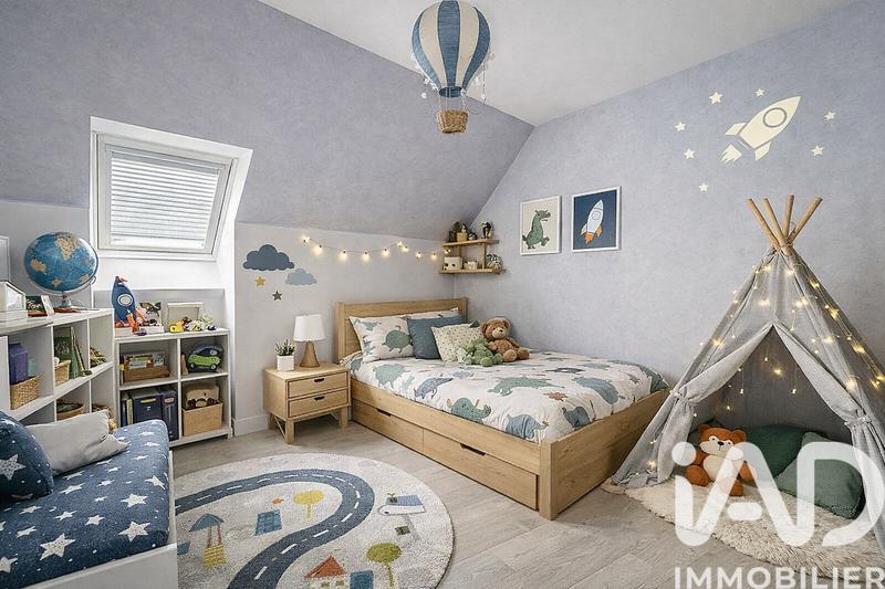 Maison - 102 m² - 5 pièces