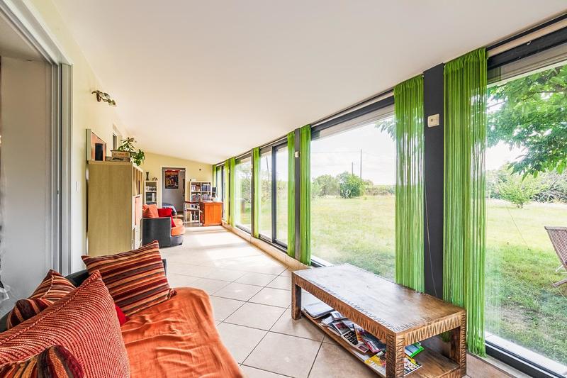 Villa - 198 m² - 6 pièces