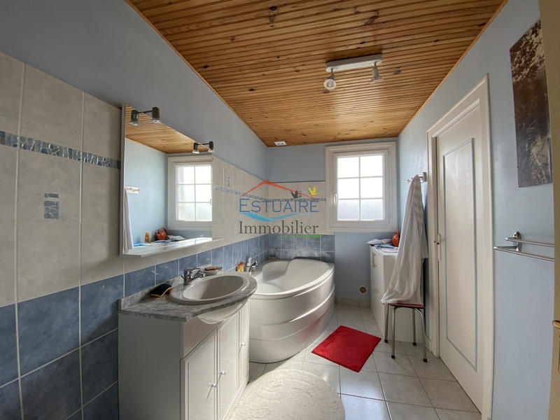 Maison - 157 m² - 6 pièces