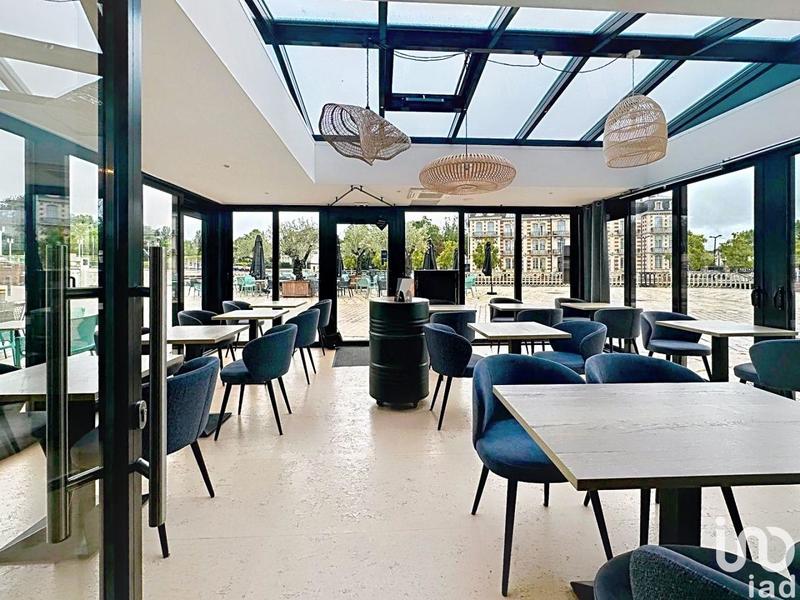 Local commercial - 105 m²