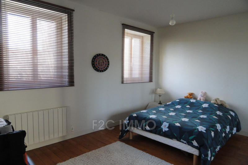 Appartement - 94 m² - 4 pièces