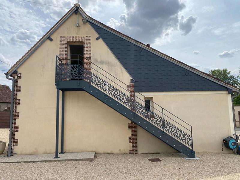 Maison - 273 m² - 5 pièces