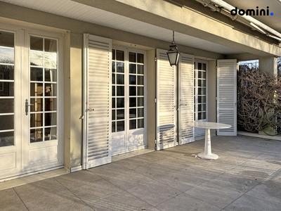 Maison ancienne - 264 m² - 11 pièces