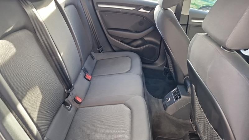 Audi A3 sportback Business 35 Tfsi Cod 150 s tronic 7 Line