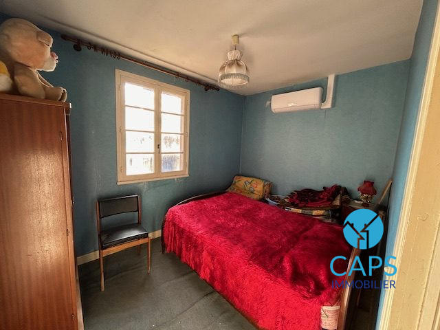 Maison - 99 m² - 5 pièces