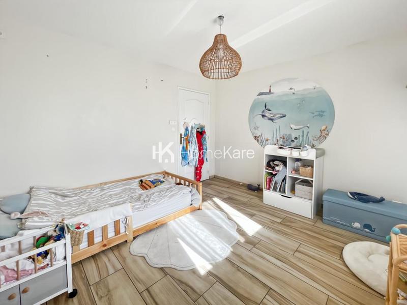 Maison - 145 m² - 5 pièces