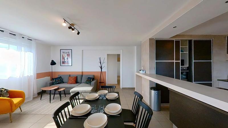 Appartement - 136 m² - 7 pièces