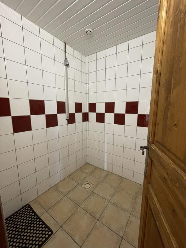 Appartement - 144 m² - 8 pièces